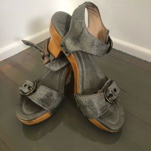 Frye Sandals